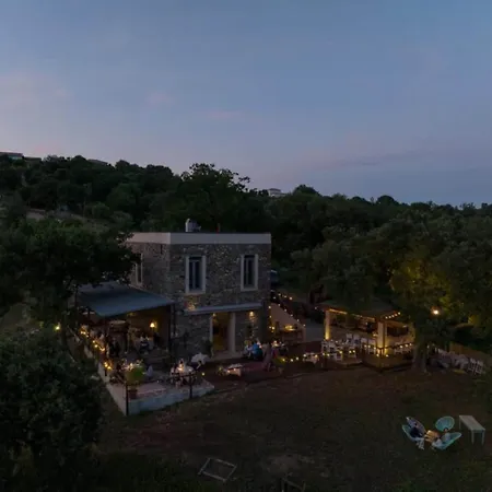 Demeure De Charme, Du Campu Di L Altru Mondu 아파트 San-Giuliano